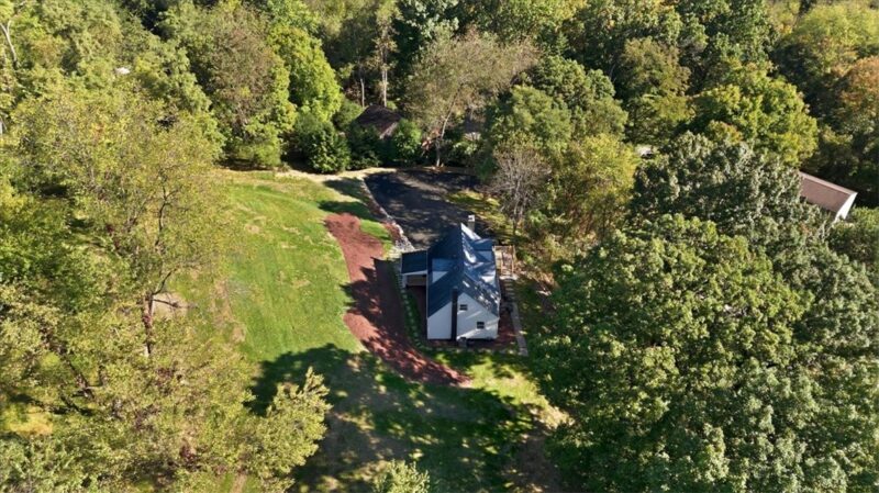 5924 Kings School Road — photo 5