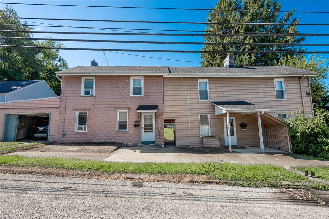 442 E Brown St — photo 1