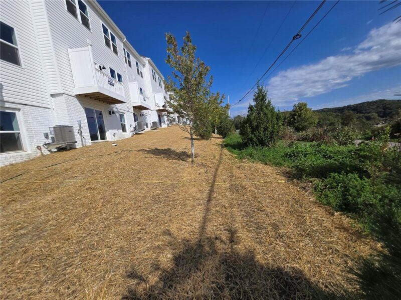 204 Paddock Lane — photo 3