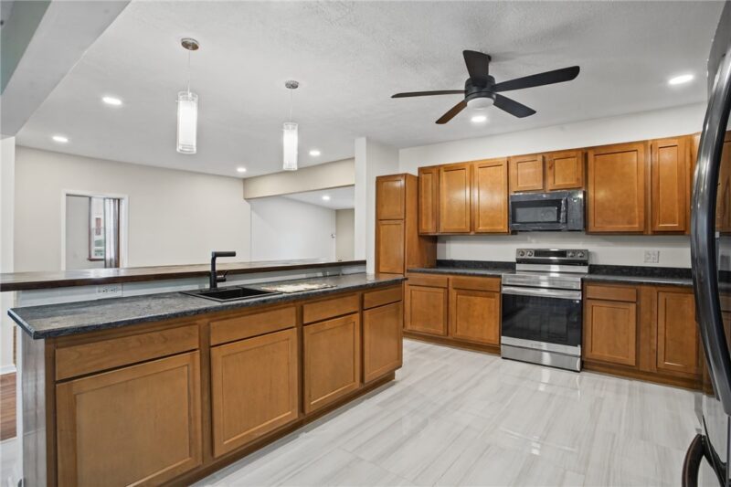 408 S Broadway Street 408 — photo 5