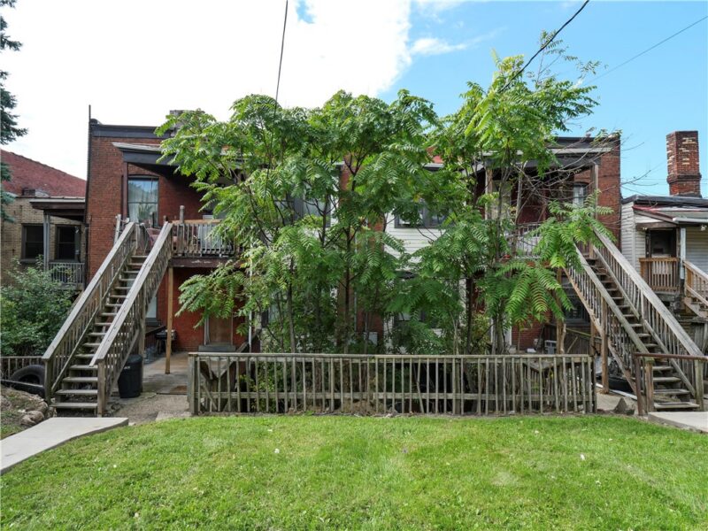 215-217 Brownsville Road — photo 5