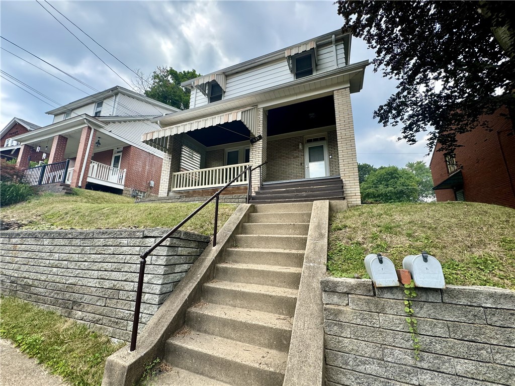 931 Baldwin St — photo 1
