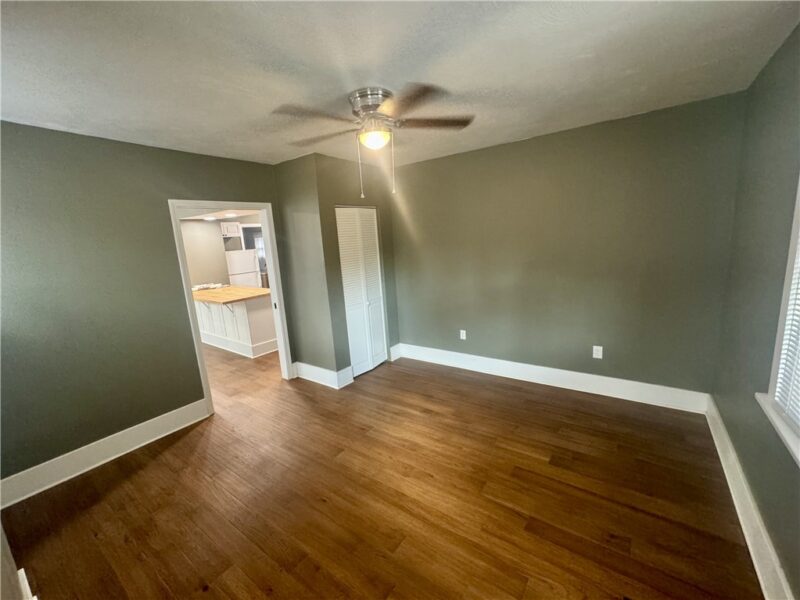 931 Baldwin St — photo 3