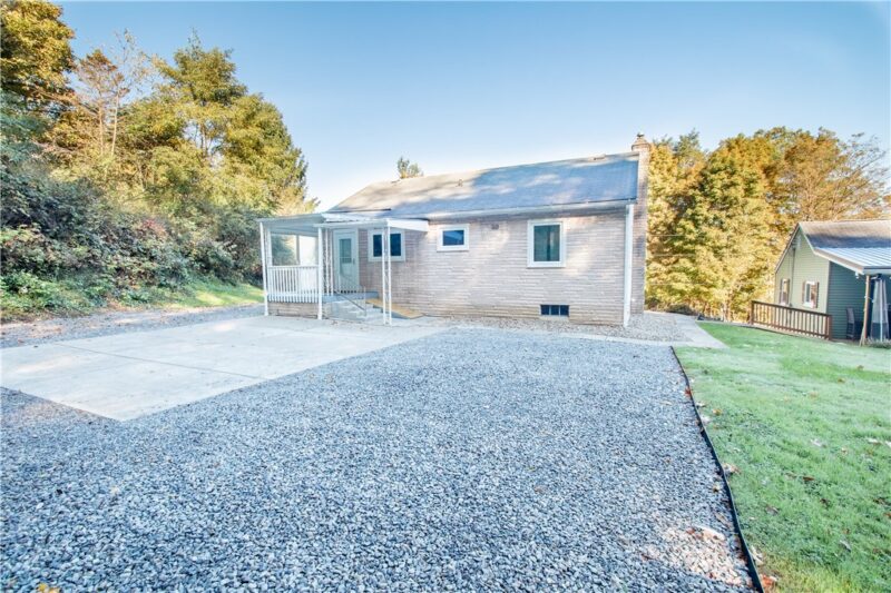 621 S Gossler Hill Road — photo 2