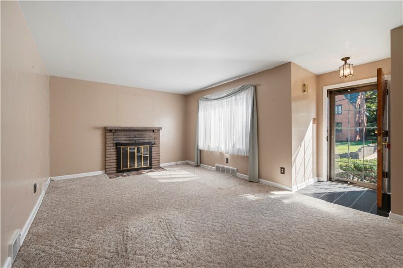 3942 Lawnview Ave — photo 8