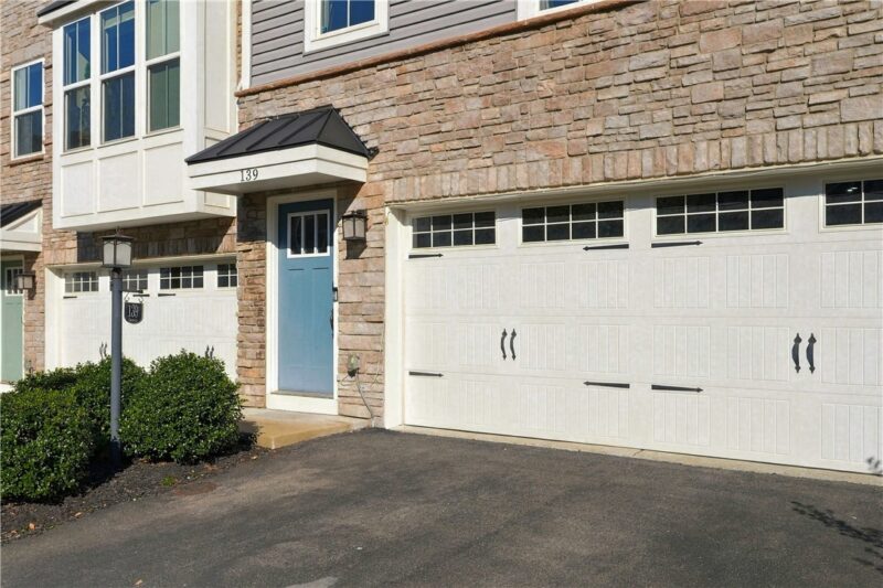 139 Curtis Ct — photo 2