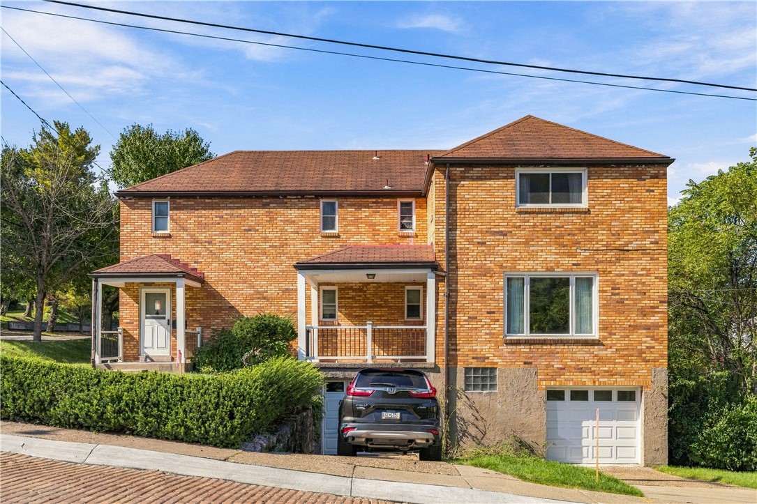 98 Poplar Dr — photo 1