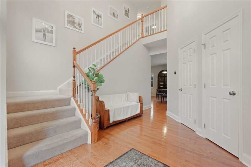 217 Windham Ln — photo 4