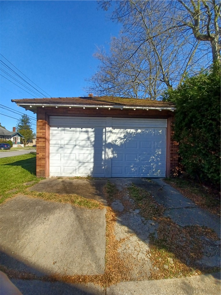 100 2nd St — photo 6