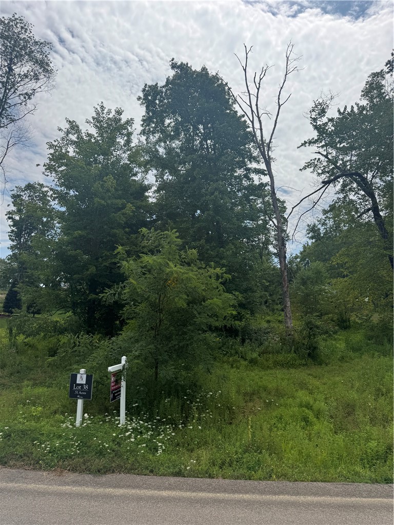 (Lot 38) 142 Lynwood Driv Evans City — photo 1