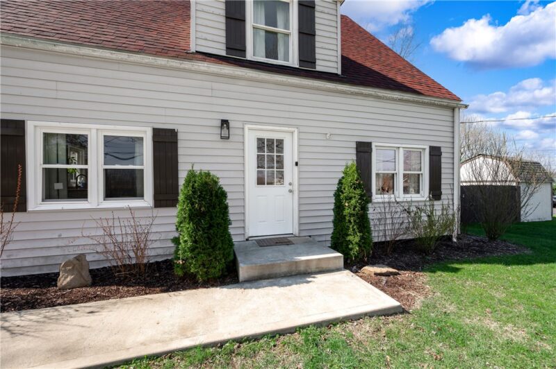 431 Sunset Dr — photo 4