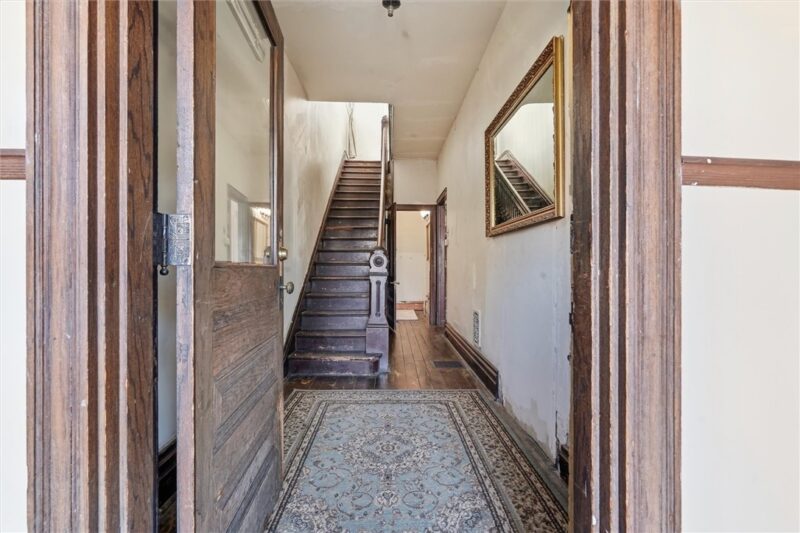 419 N Euclid Ave — photo 2