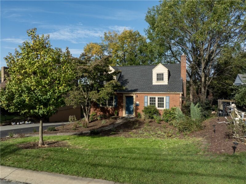 116 Seneca Drive — photo 2