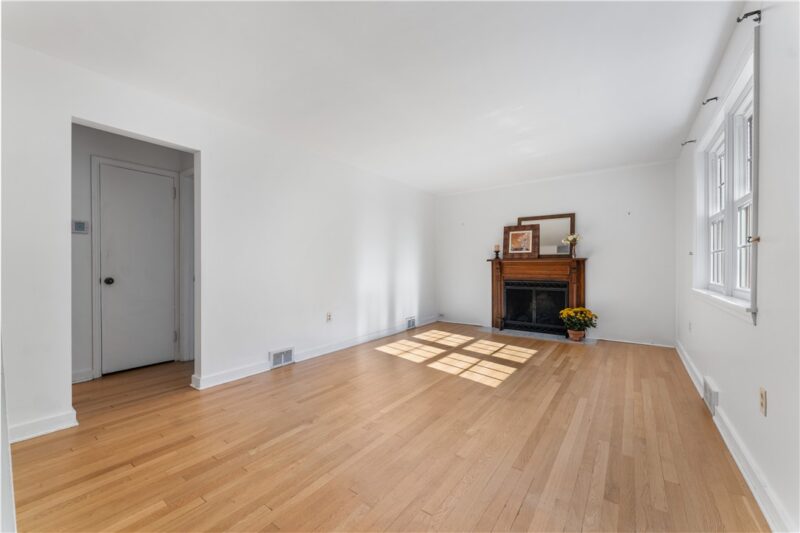 116 Seneca Drive — photo 7