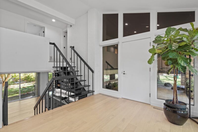 101 Springhouse LANE — photo 3
