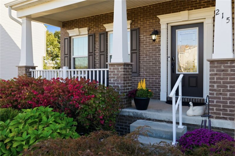 215 Horse Shoe Drive — photo 4