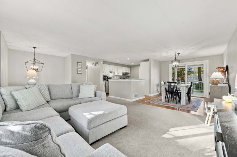 700 Fruitwood DRIVE — photo 6
