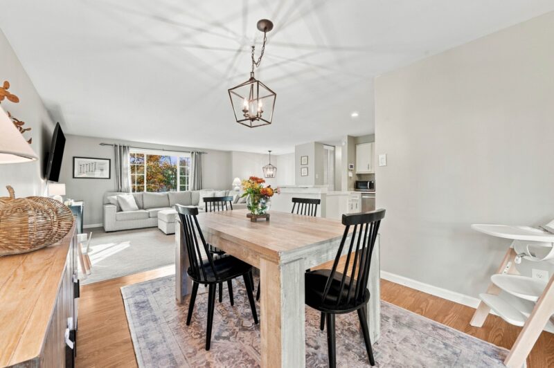 700 Fruitwood DRIVE — photo 8