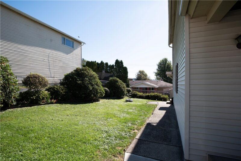 505 7th Ave — photo 3