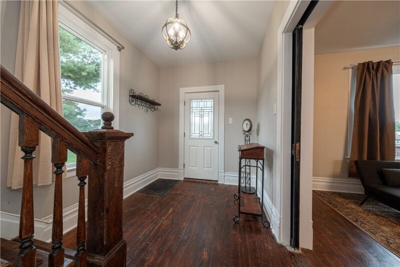 1101 Market St — photo 3