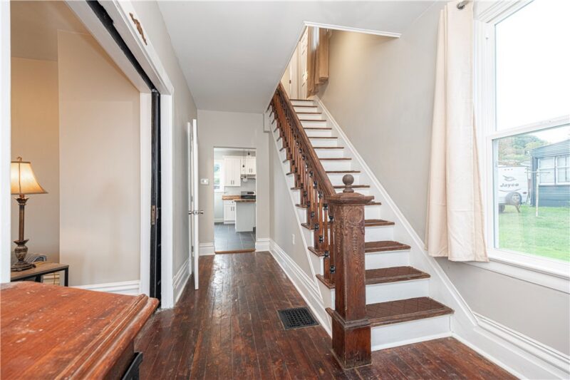 1101 Market St — photo 4