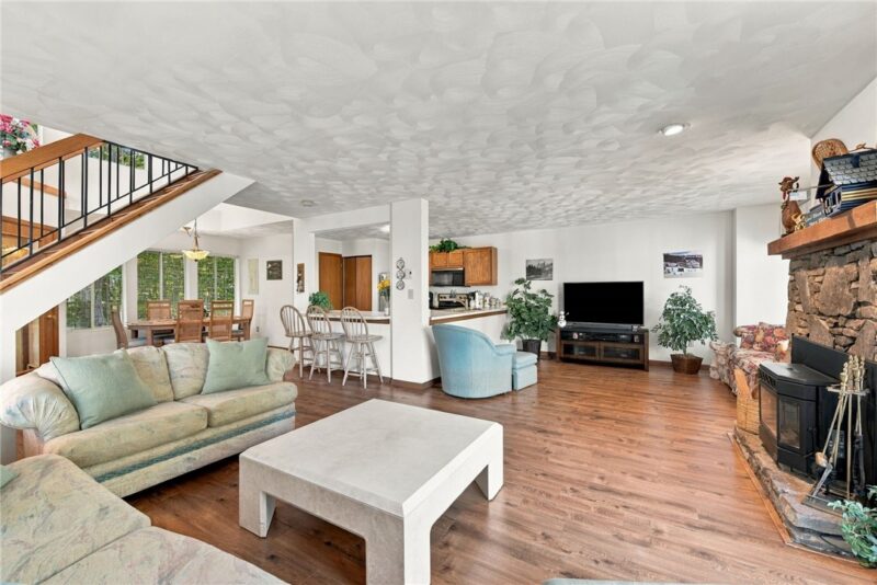 1846 Eagles Ridge Way — photo 4