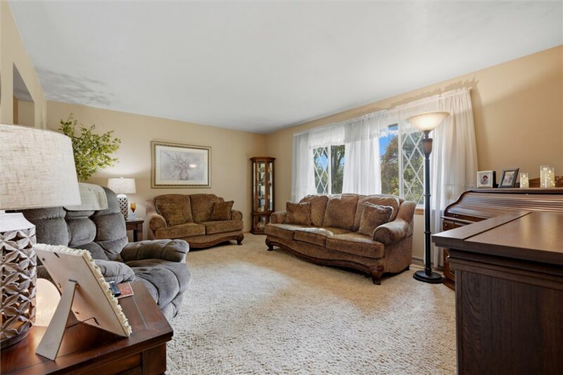 5005 Schwartz Ln — photo 3