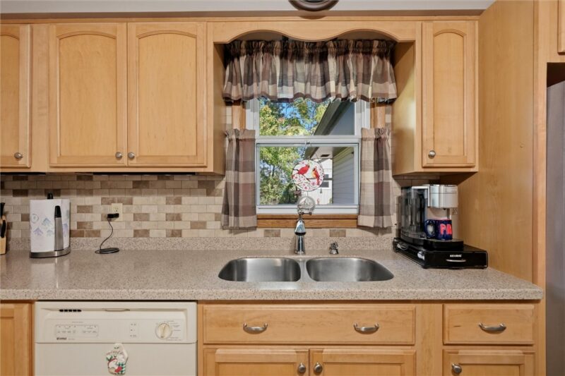 5005 Schwartz Ln — photo 7