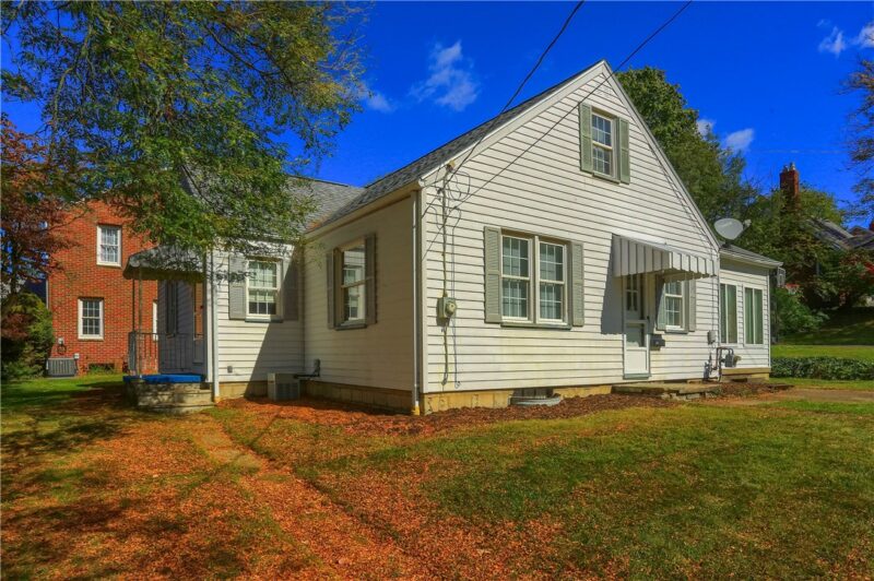 727 Pershing St — photo 3