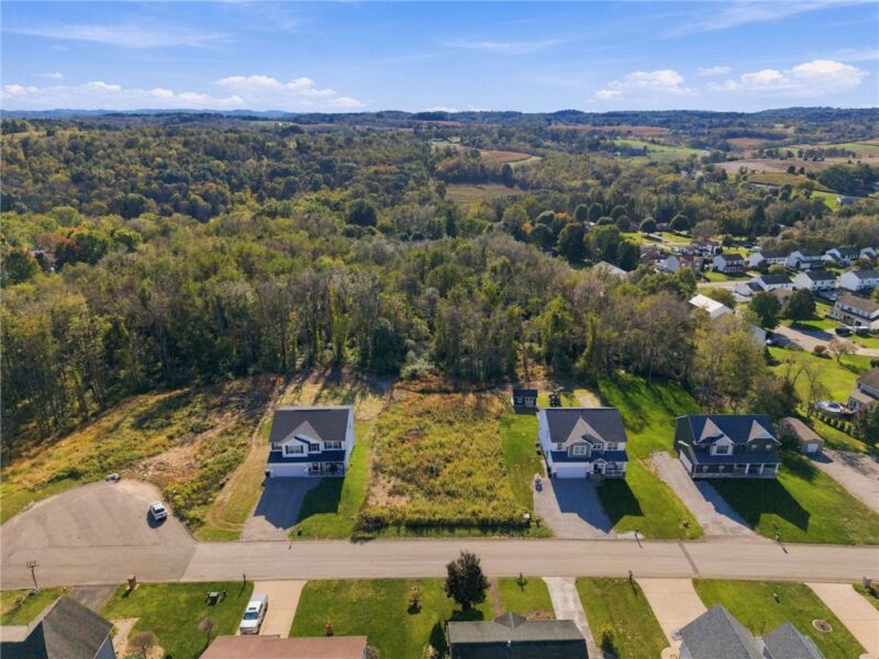 497 Lexington Drive — photo 3