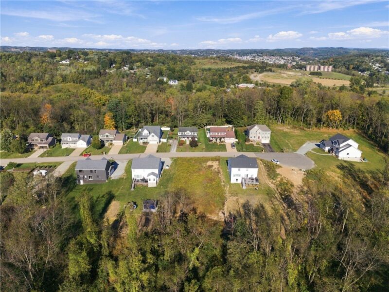 497 Lexington Drive — photo 8
