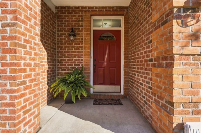 160 Harmony Rd — photo 3