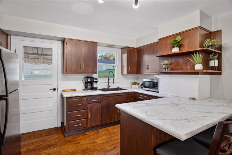 627 Mcgowan Ave — photo 5