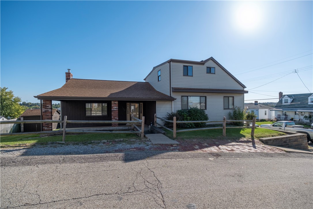 100 Reifert St — photo 1