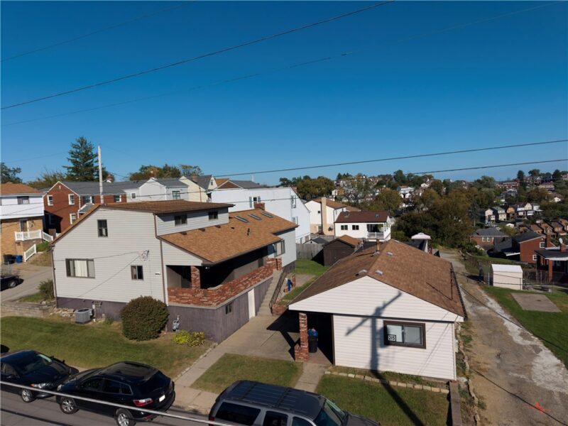 100 Reifert St — photo 3