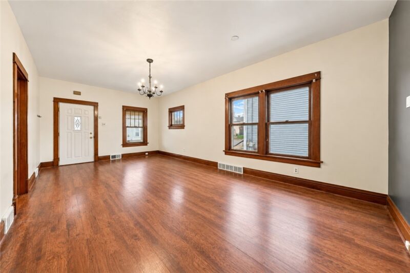 466 Jackson St — photo 5