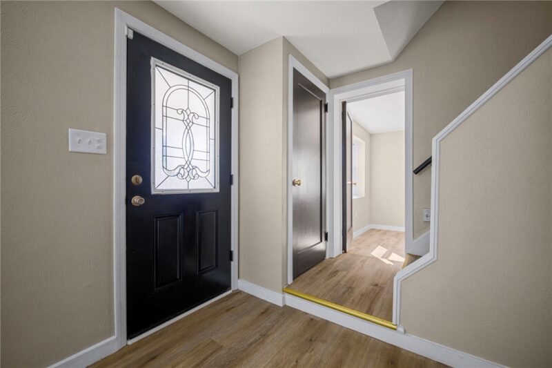 418 Pennwood Dr — photo 3