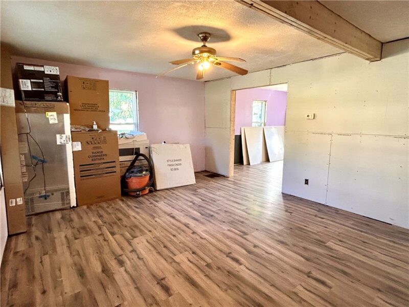 180 Grandview Ave — photo 4