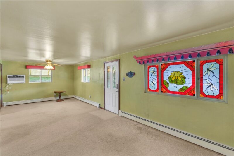 2207 Warren Avenue — photo 4