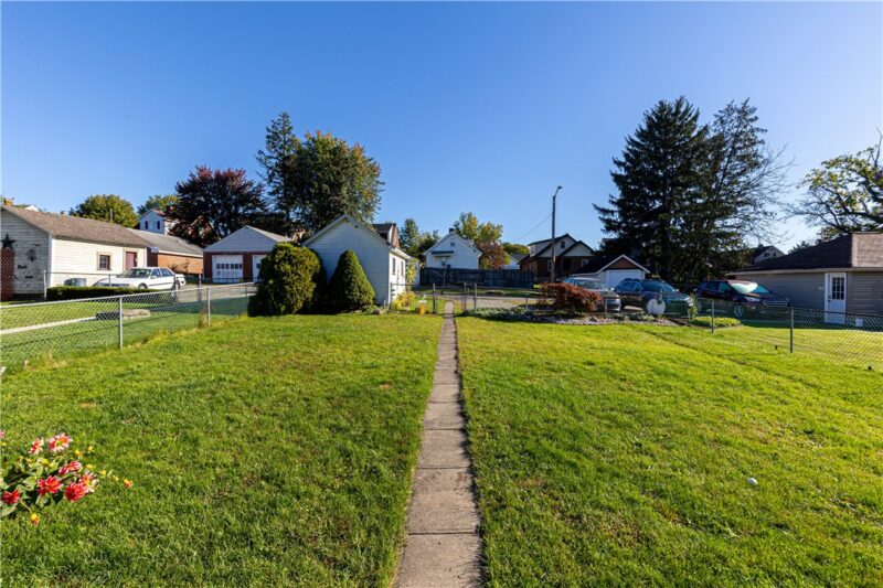 730 Duncan Ave — photo 4