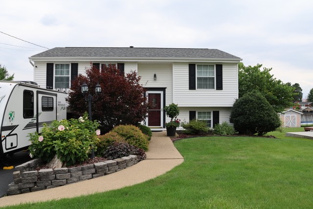 119 Oberlin Dr — photo 3