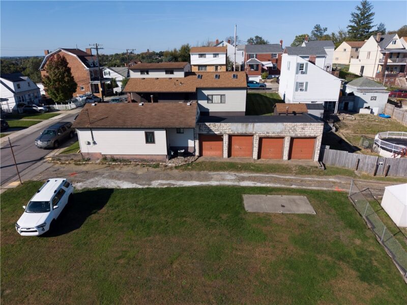 100 Reifert St — photo 4