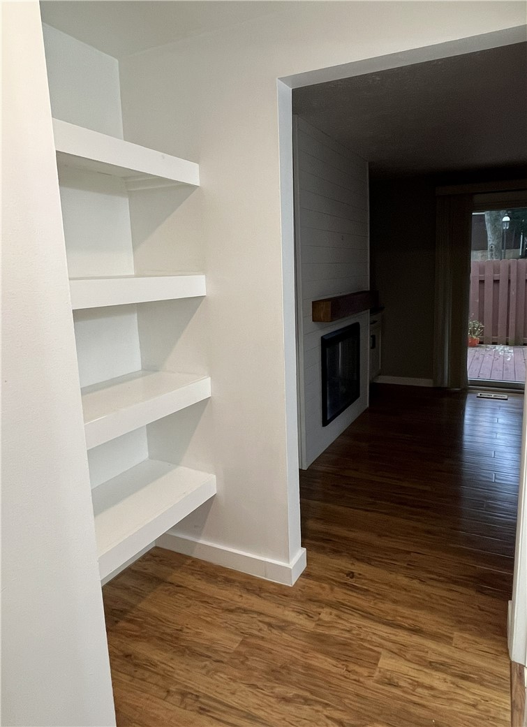 103 Hickory Cir — photo 7