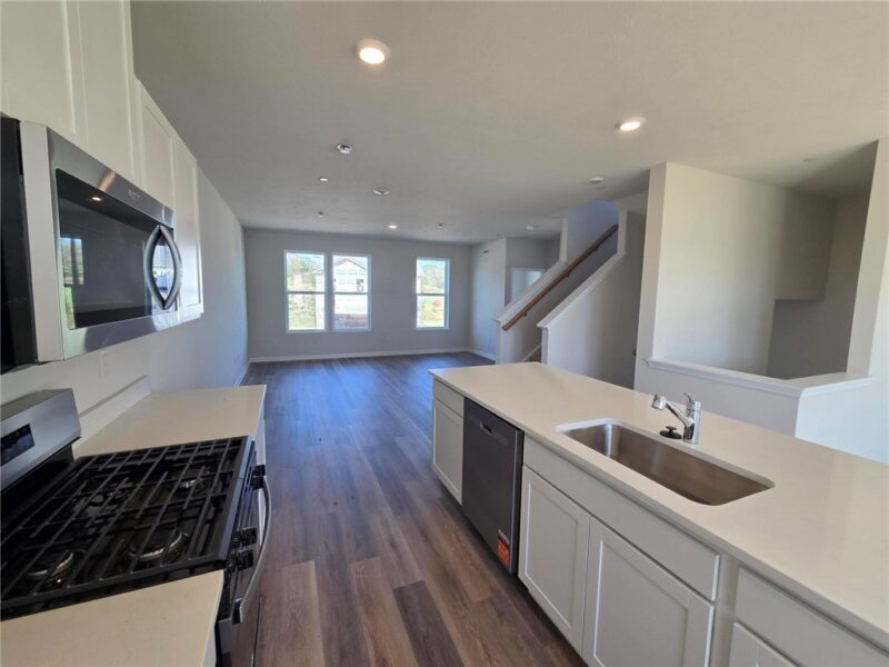101 Laurel Hills Drive — photo 4