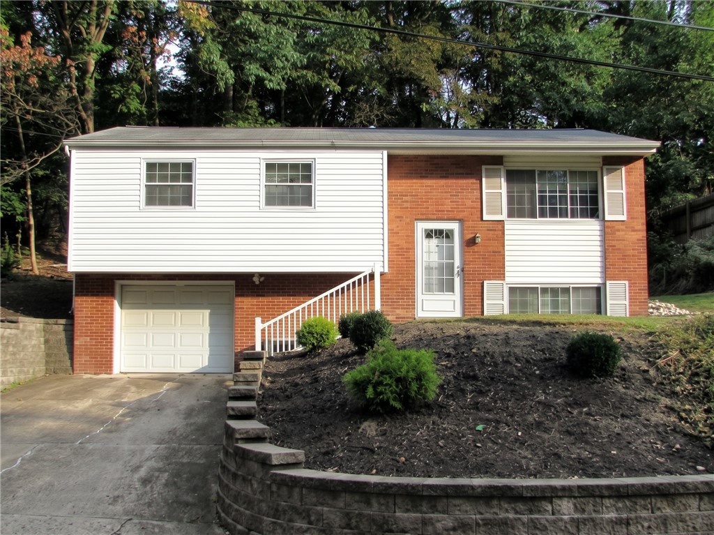 231 WILLETT ROAD — photo 1