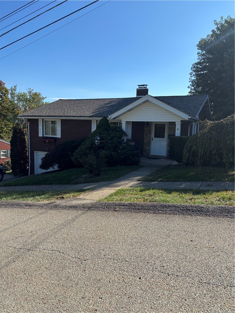 48 Mayflower Dr — photo 1