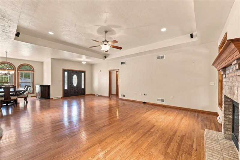 706 Forest Oaks Trl — photo 6