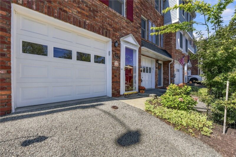 1301 Timberidge Dr — photo 2