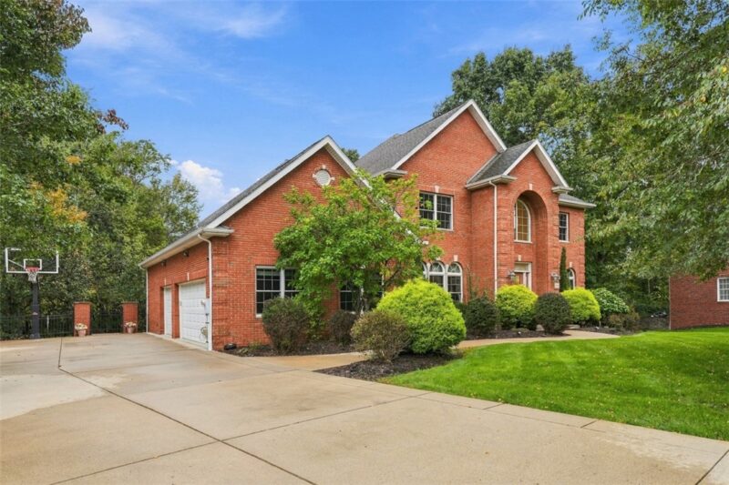 1016 Diane Ln — photo 3
