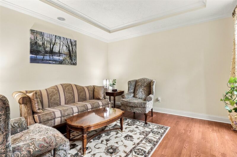 1016 Diane Ln — photo 6